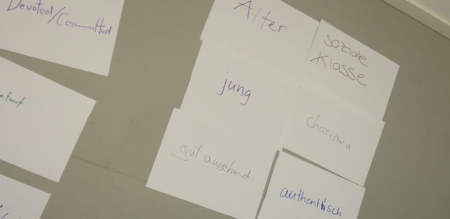 Adressieren! Studierende mit Migrationserfahrung und nicht normativem Bildungsweg am BA Art Education, ZHdK