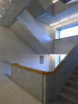 L1200402