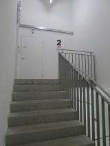 L1200608