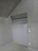 L1200183