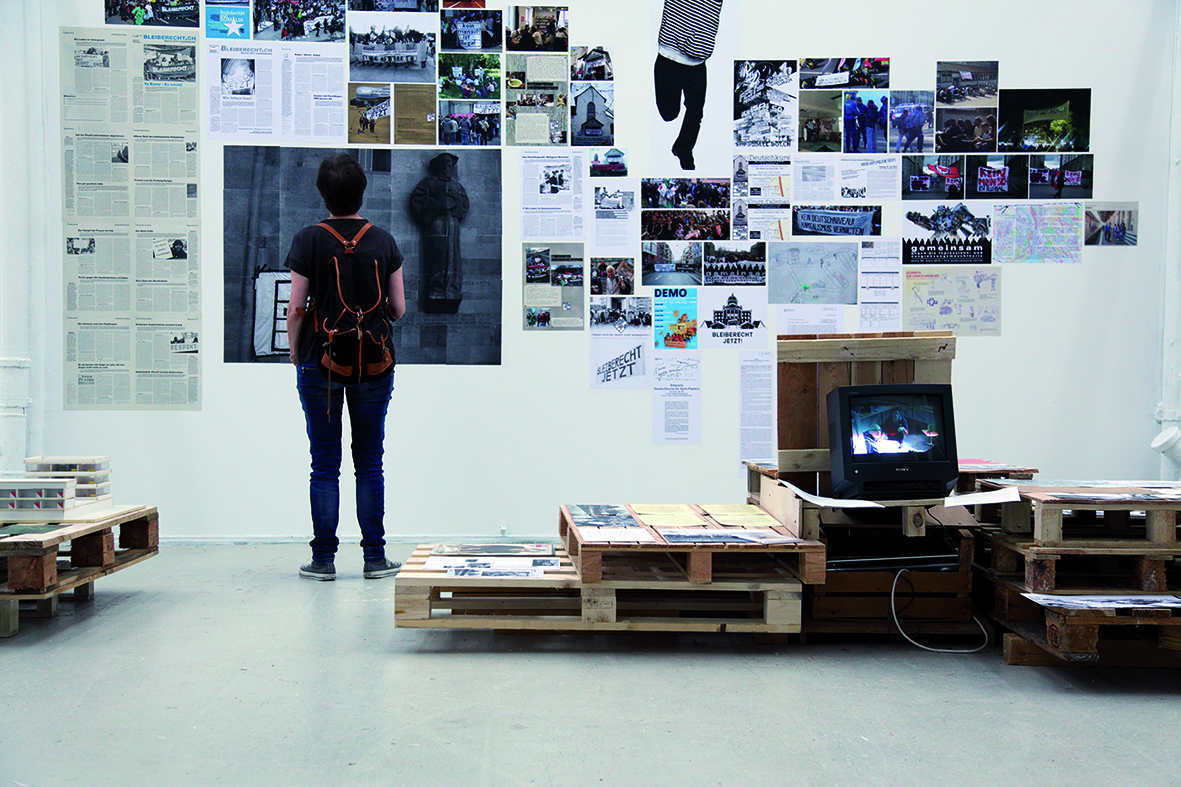 "Das Gedächnis der Geflüchteten", Ausstellung "...the others have arrived savely", Bild Guido Henseler, Shedhalle 2015
