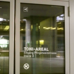 bild_eingang_toni.jpg